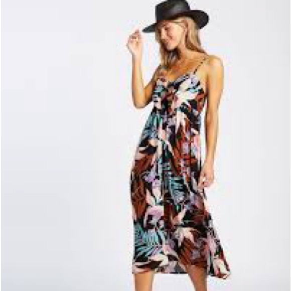 Billabong Dresses & Skirts - Billabong Twist It floral dress size small